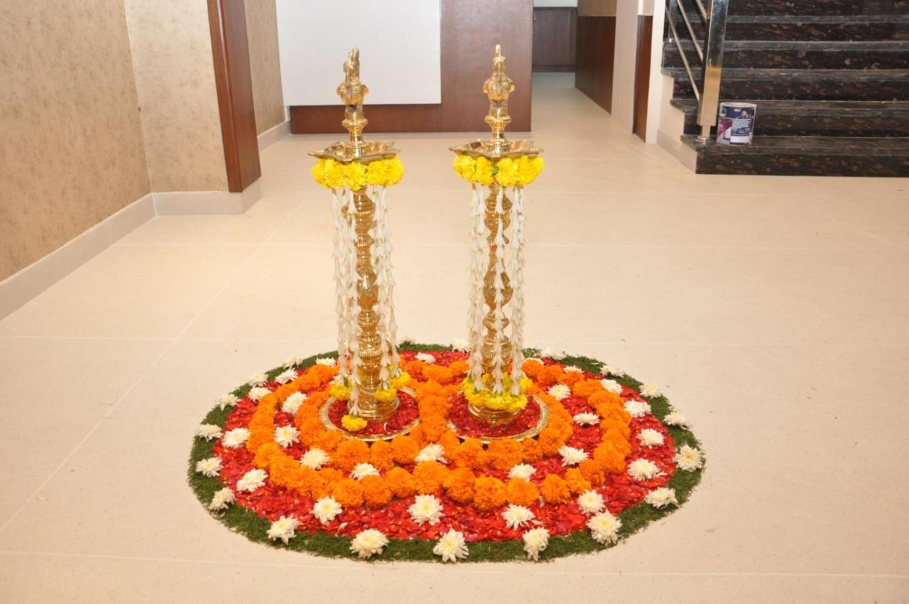 Hotel Ashok Palace Karūr エクステリア 写真